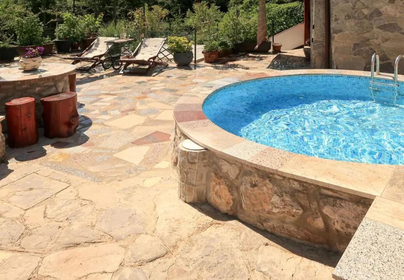 Holiday Home Ana- With Pool Kornić Dış mekan fotoğraf
