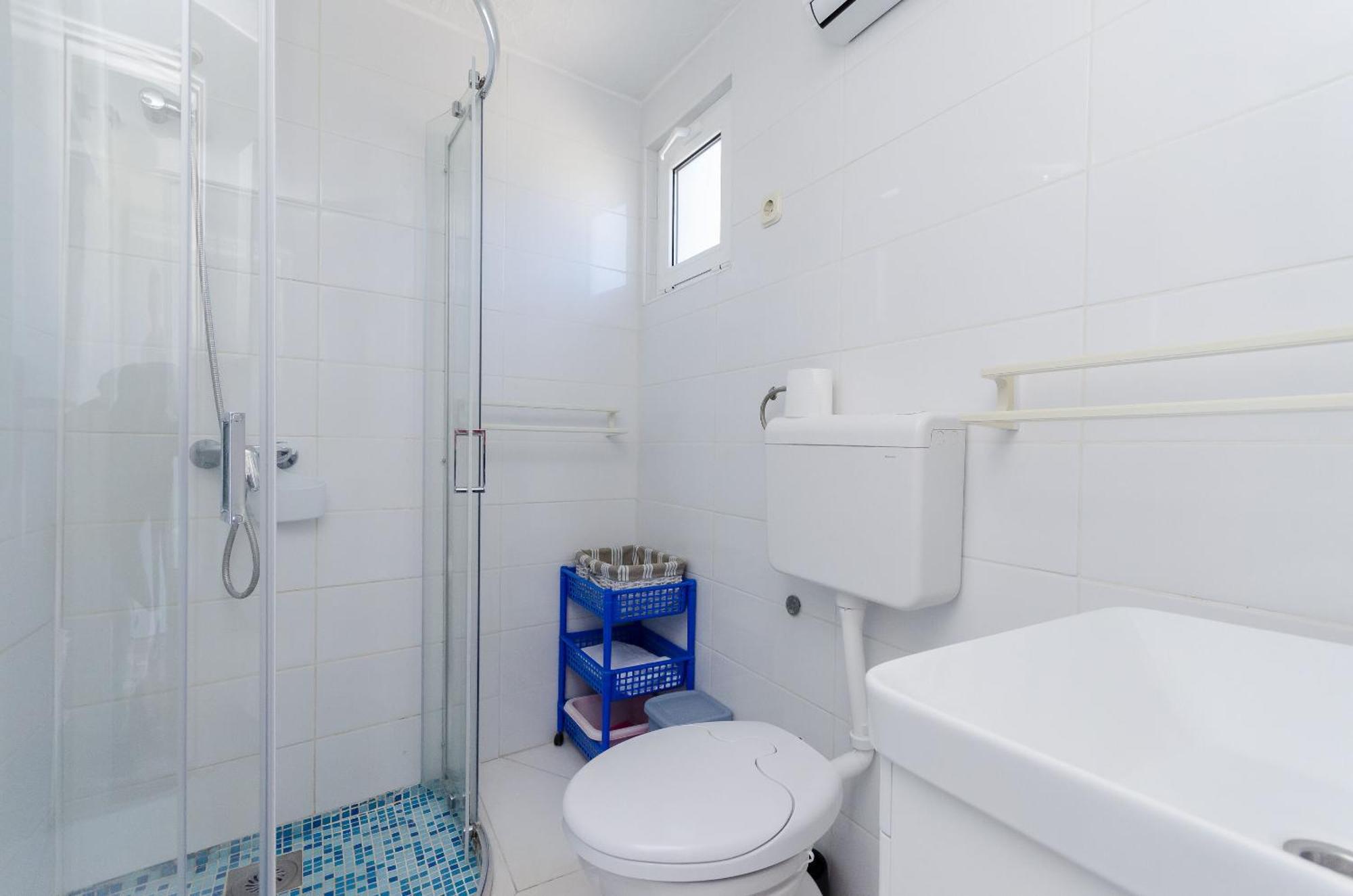 Holiday Home Ana- With Pool Kornić Dış mekan fotoğraf